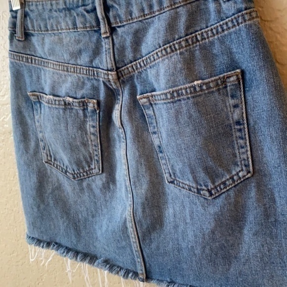 Topshop Moto raw hem mini denim skirt - Picture 12 of 13